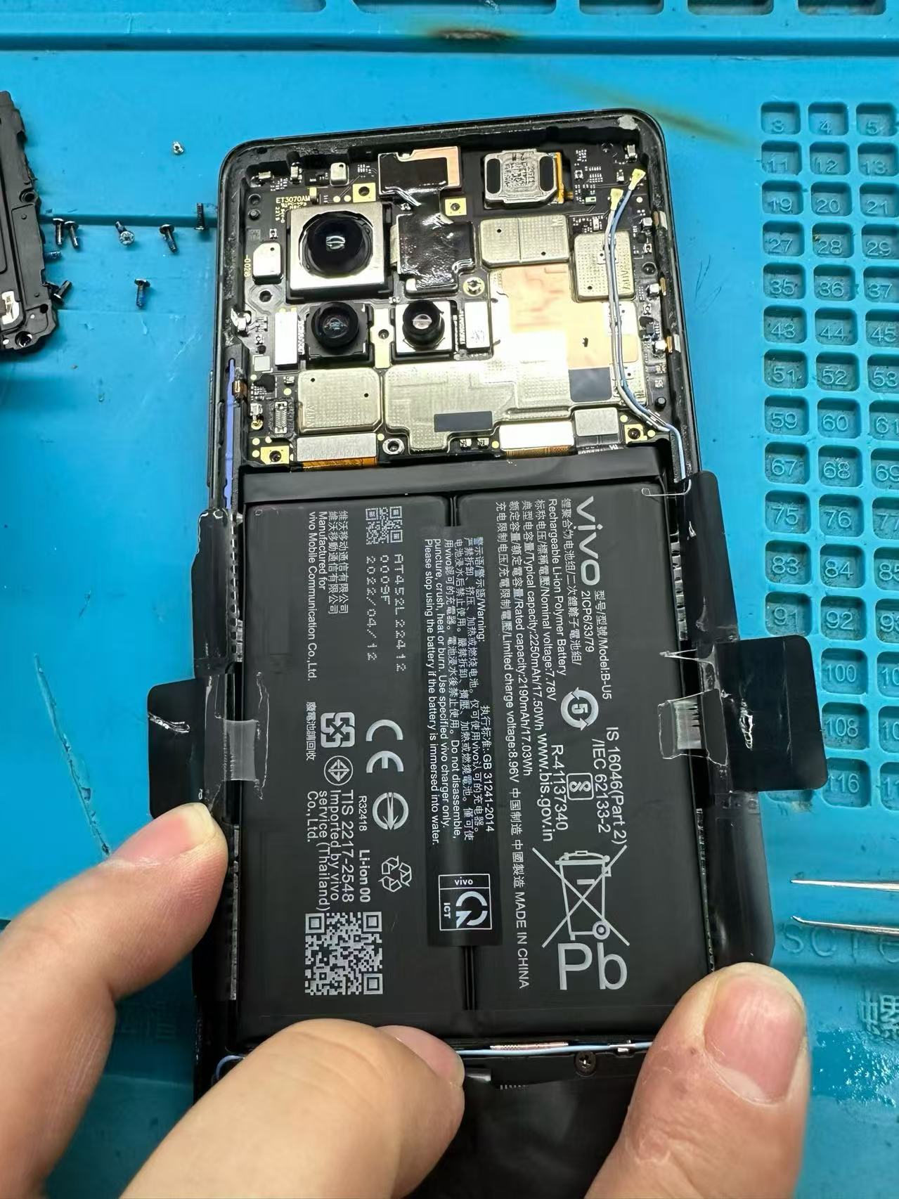 星舟手机维修手机清洁保养图片